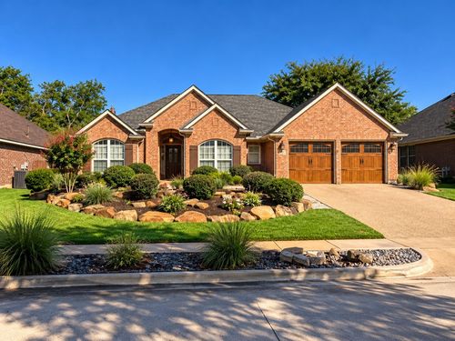 2301 Laura Elizabeth Trl, Mansfield, TX, 76063-3736 | Card Image