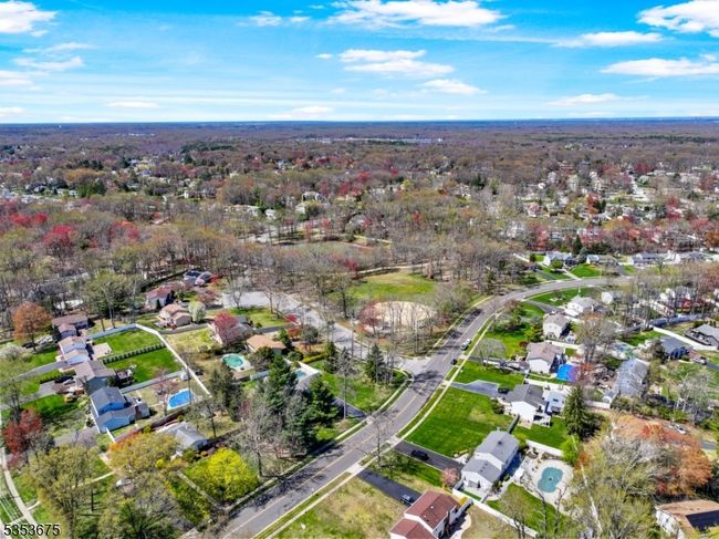 7 Arthurs Ct, House other with 6 bedrooms, 4 bathrooms and null parking in Manalapan NJ | Image 50