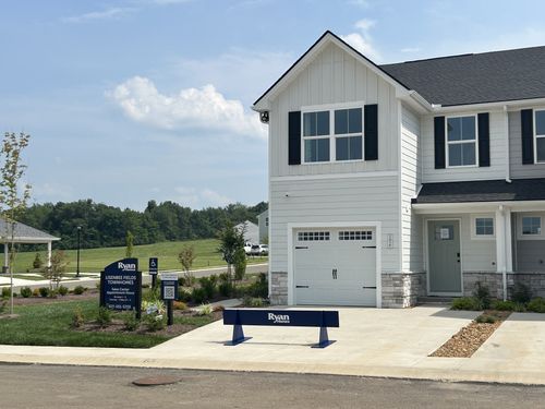 unit-f-101 Bullpen Ct, Clarksville, TN, 37042-1189 | Card Image