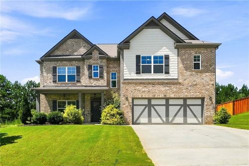 2000 Harvester Ln, Buford, GA, 30518-3267 | Card Image