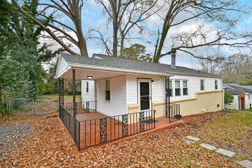 921 Barnwell Rd, Spartanburg, SC, 29303-3106 | Card Image