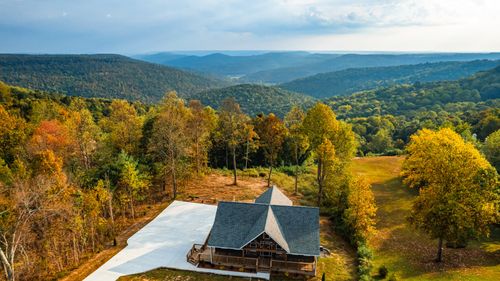 2582 Gap Rd, Altamont, TN, 37301-4026 | Card Image