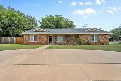 4823 13th St, Lubbock, TX, 79416-4613 | Card Image