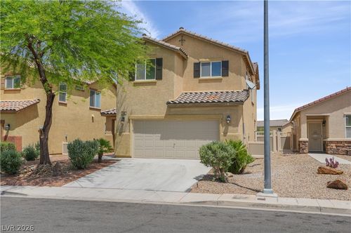 948 Crescent Falls St, Henderson, NV, 89011-2517 | Card Image