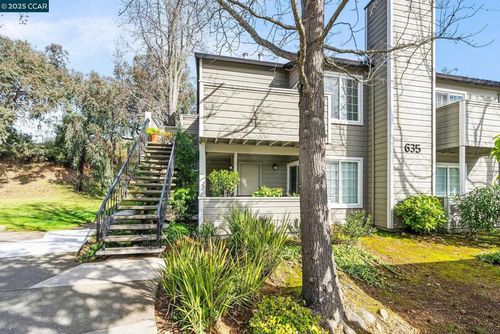 apt-a-635 Canyon Oaks Dr, Oakland, CA, 94605-5917 | Card Image