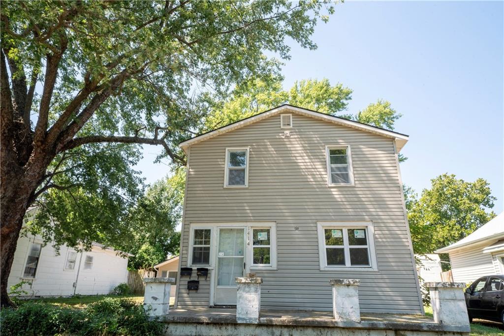 Ash Ave, Independence, MO 64052