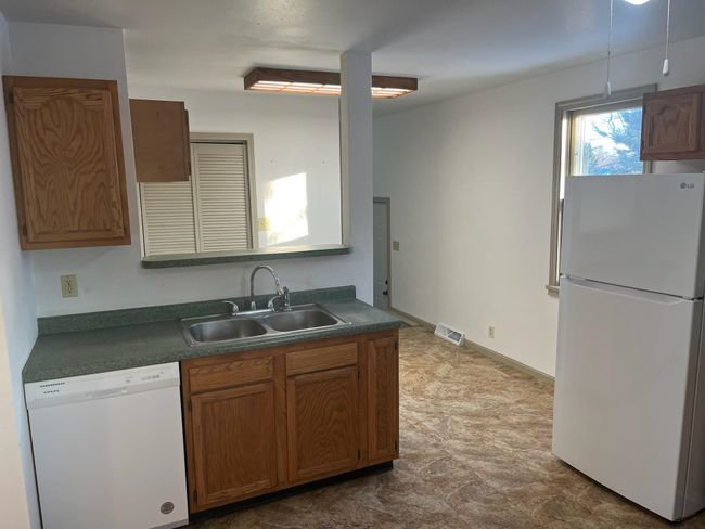 331 S West St, House other with 3 bedrooms, 2 bathrooms and null parking in NESHKORO WI | Image 9