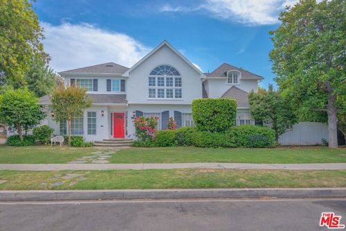 9500 Sawyer Street, Los Angeles, CA, 90035 | Card Image