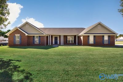 108 Chinaberry Lane, House other with 4 bedrooms, 2 bathrooms and null parking in Meridianville AL | Image 1