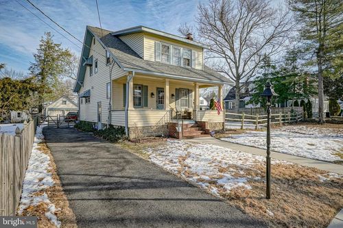 414 W Centre St, Woodbury, NJ, 08096-2110 | Card Image