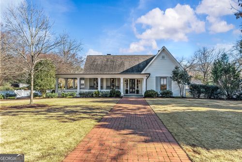 638 S Main St, Madison, GA, 30650-1936 | Card Image