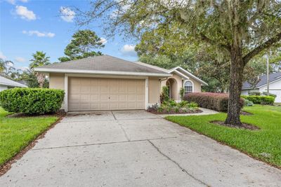 6228 Nw 35 Th Street, House other with 3 bedrooms, 2 bathrooms and null parking in Gainesville FL | Image 2