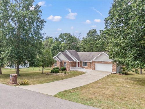 1655 Sunchase Dr, Warsaw, MO, 65355-3059 | Card Image