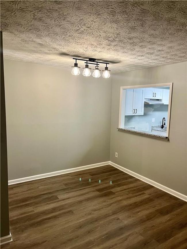 907 River Run Dr, Condo with 1 bedrooms, 1 bathrooms and 1 parking in Atlanta GA | Image 5