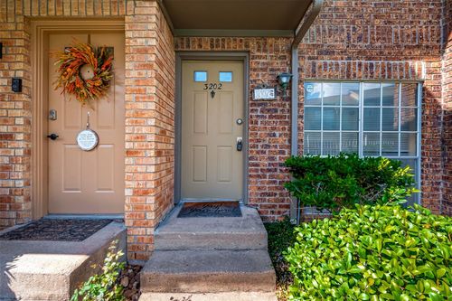 apt-3202-11201 Lynbrook Dr, Houston, TX, 77042-1361 | Card Image