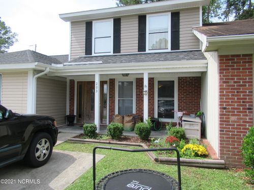 203 Bracken Pl, Jacksonville, NC, 28540-5745 | Card Image