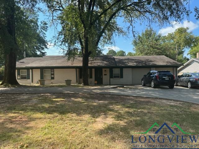 Delwood Dr, Longview, TX 75605