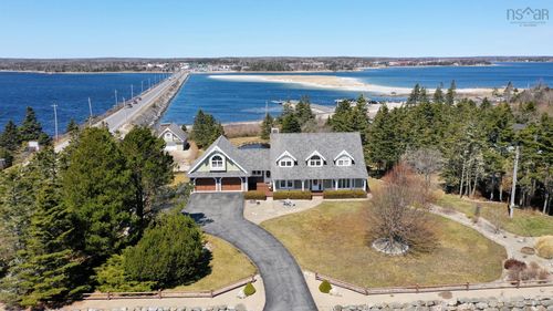 160 Mcgray Ave, North East Point, NS, B0W2P0 | Card Image