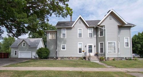 203 Sargent St, Kendallville, IN, 46755-1704 | Card Image