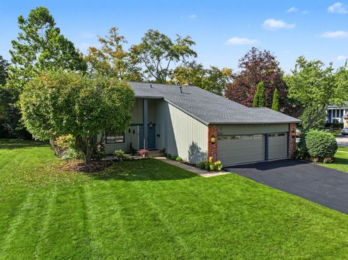 1220 N Pepper Tree Drive, Palatine, IL, 60067 | Card Image