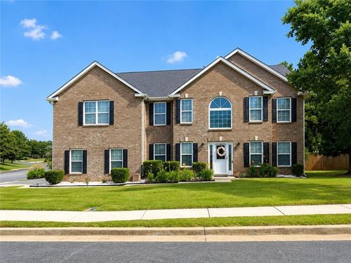 590 Buckingham Ter, Fairburn, GA, 30213-6440 | Card Image