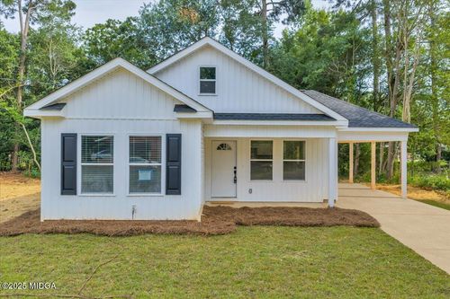 327 Peach Cir, Fort Valley, GA, 31030-3118 | Card Image