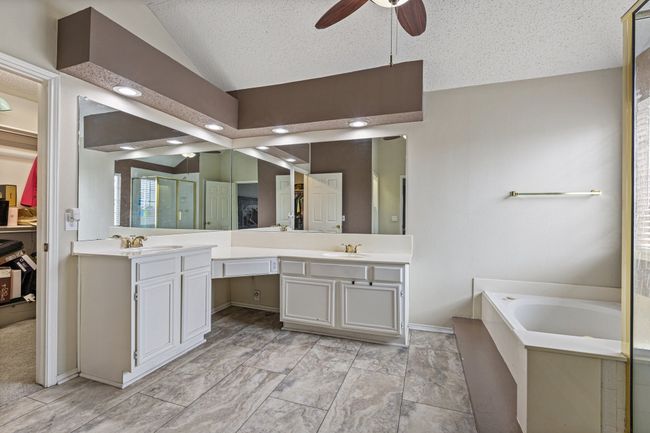 1317 Woodthorpe Dr, House other with 5 bedrooms, 3 bathrooms and null parking in Mesquite TX | Image 18