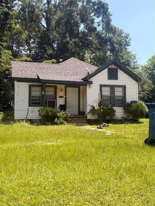 506 College Ave, Jacksonville, TX, 75766-2208 | Card Image