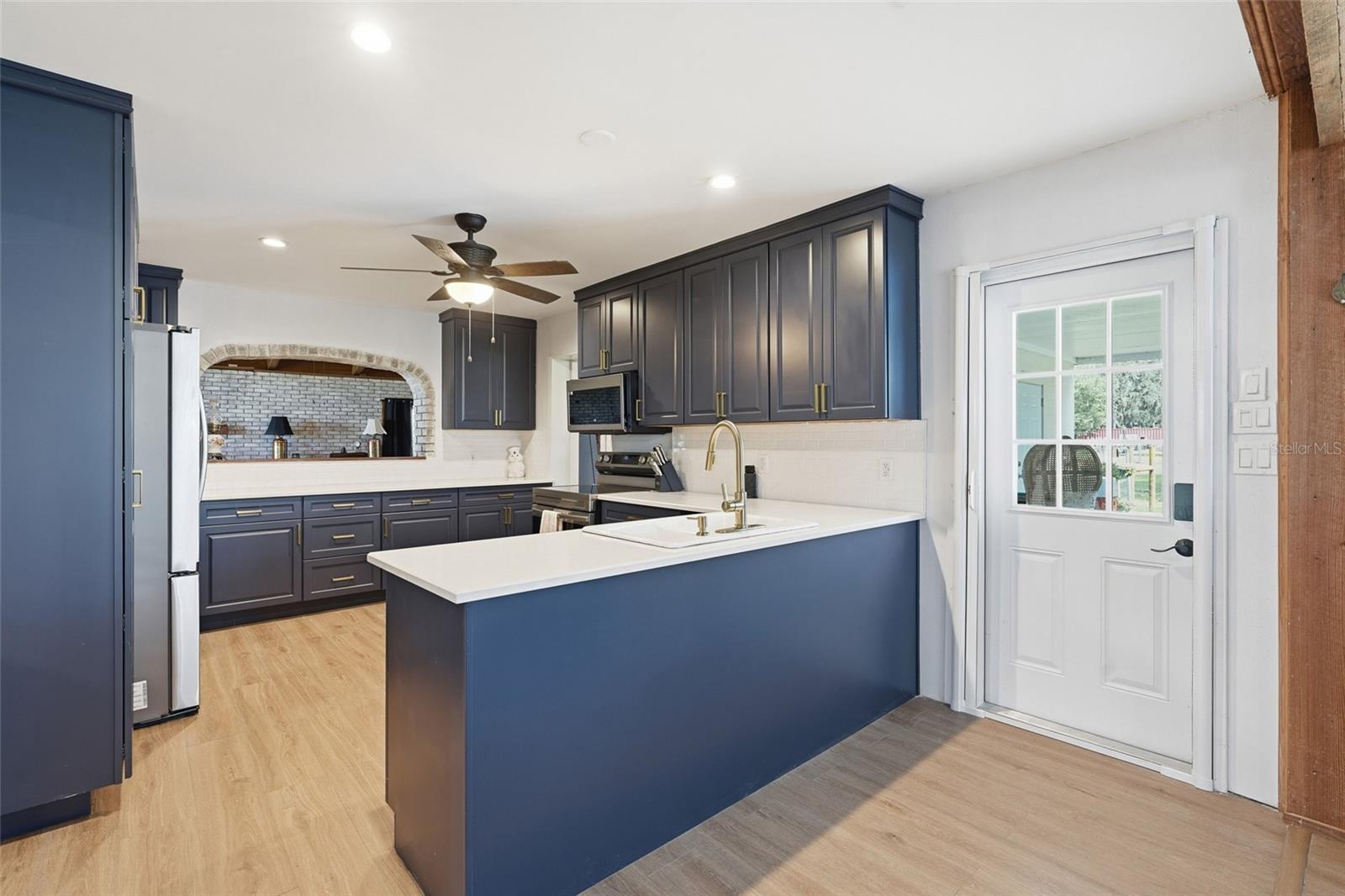 Residential in ZOLFO SPRINGS 5