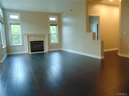 1218 S Country Glen Way, Anaheim, CA, 92808-2619 | Card Image