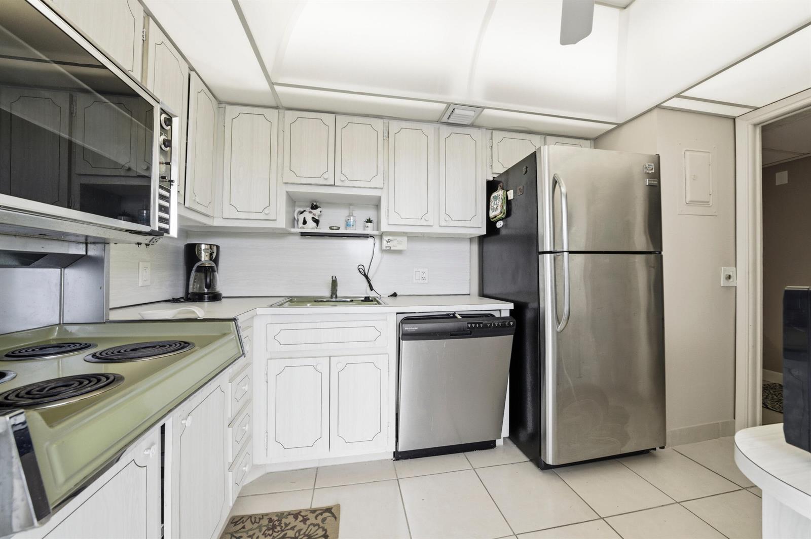 Residential in Pompano Beach 4