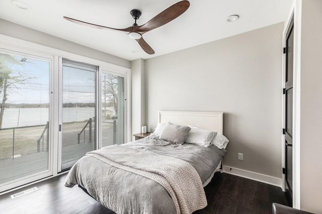 Main level - bedroom 2 | Image 8