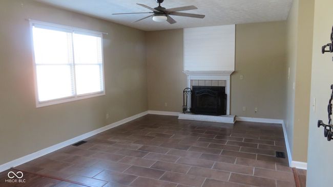 1588 E Us Highway 136, House other with 3 bedrooms, 3 bathrooms and null parking in Hillsboro IN | Image 9