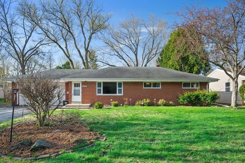 1025 W Riverview Drive Drive, GLENDALE, WI, 53209 | Card Image