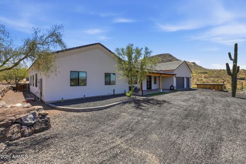 43131 N 20th Street, New River, AZ, 85087 | Card Image