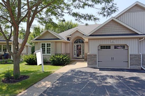 12 Riverside Cir, Smithville, ON, L0R2A0 | Card Image