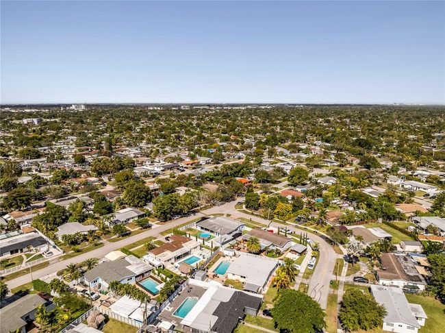 19820 Kingston Dr, House other with 4 bedrooms, 3 bathrooms and null parking in Cutler Bay FL | Image 30