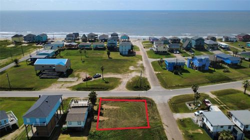 000 Surf Dr, Freeport, TX, 77541 | Card Image