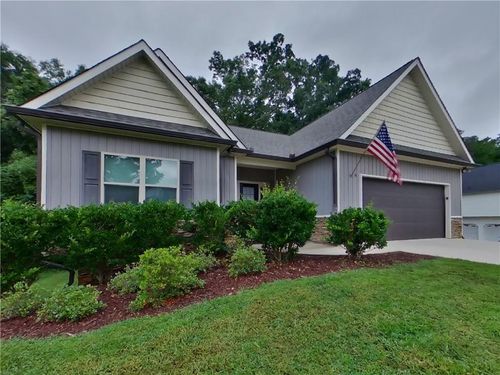 124 Kings Crossing Ct, Rockmart, GA, 30153-8070 | Card Image