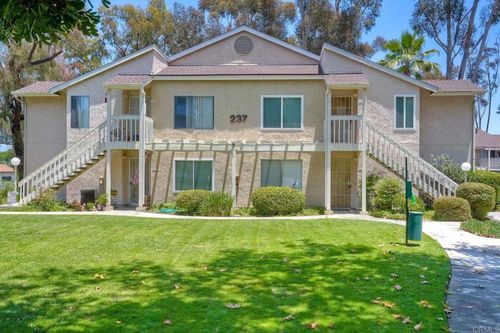 203-237 Diamond Way, Vista, CA, 92083-4444 | Card Image
