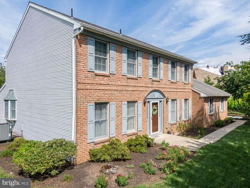 21 Golfview Ln, READING, PA, 19606-9596 | Card Image
