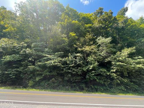 1520 Pioneer Road, Lebanon, VA, 24266 | Card Image