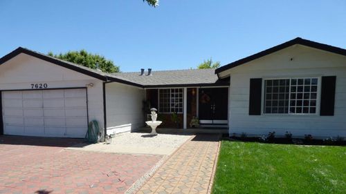 7620 Santa Paula Dr, Gilroy, CA, 95020 | Card Image