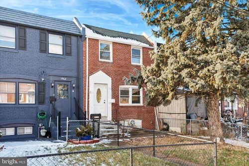 1964 Lakeview Rd, WILMINGTON, DE, 19805-4116 | Card Image