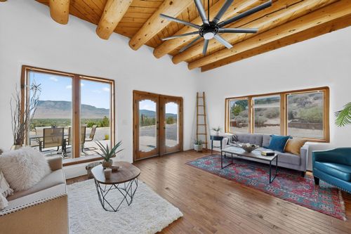 300 Chimaja Rd, Corrales, NM, 87048-7274 | Card Image