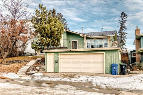 540 Dalmeny Hill Nw, Calgary, AB, T3A1T6 | Card Image