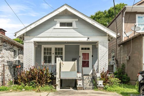 3018 Fern St, New Orleans, LA, 70125-2528 | Card Image