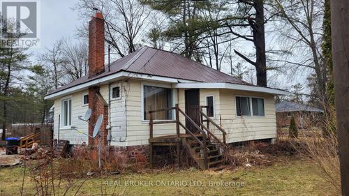 3290 Muskoka St, Severn Bridge, ON, P0E1N0 | Card Image