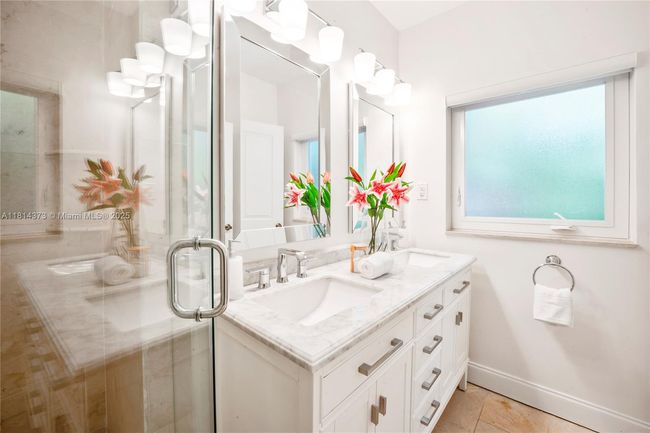 1015 Catalonia Ave, House other with 3 bedrooms, 3 bathrooms and null parking in Coral Gables FL | Image 16