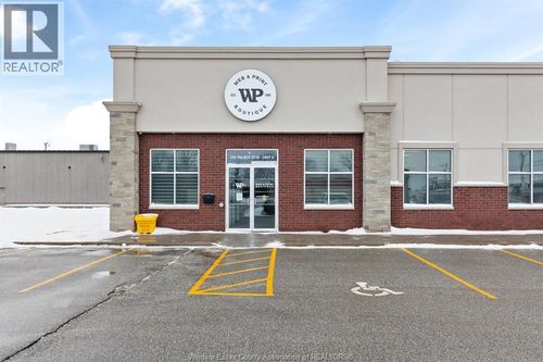 319B Talbot Street N, Essex, ON, N8M2E1 | Card Image